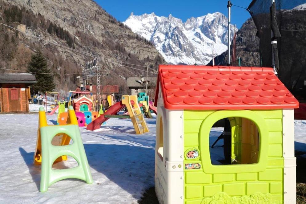 La Maison Des Guides - Trilocale A 500 Mt Dalle Piste Di Dolonne * Courmayeur