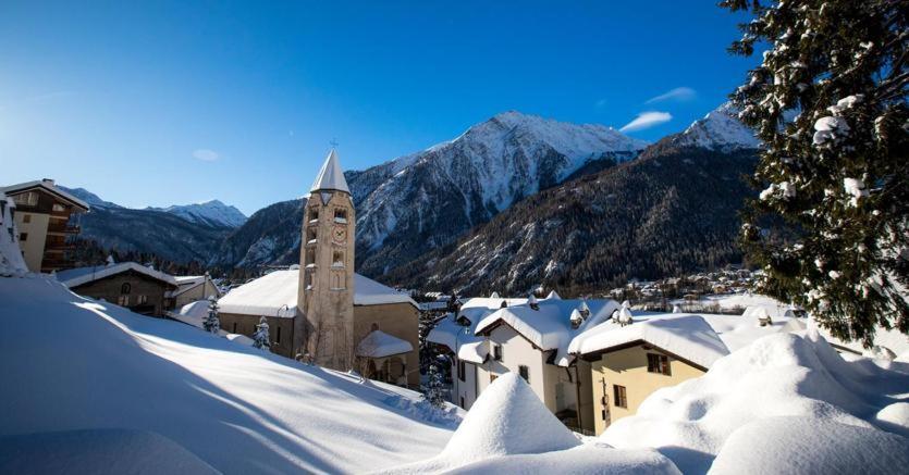 La Maison Des Guides - Trilocale A 500 Mt Dalle Piste Di Dolonne