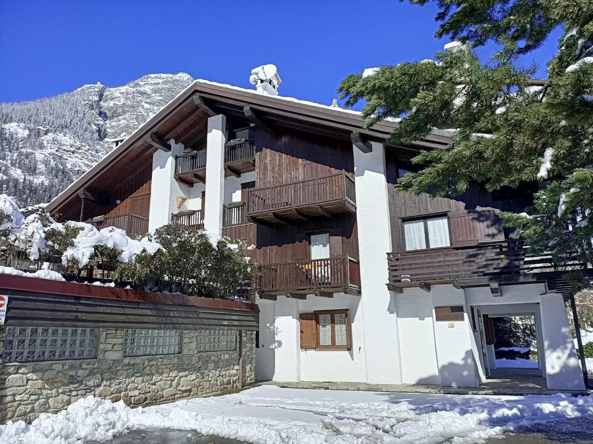 La Maison Des Guides - Trilocale A 500 Mt Dalle Piste Di Dolonne * Courmayeur
